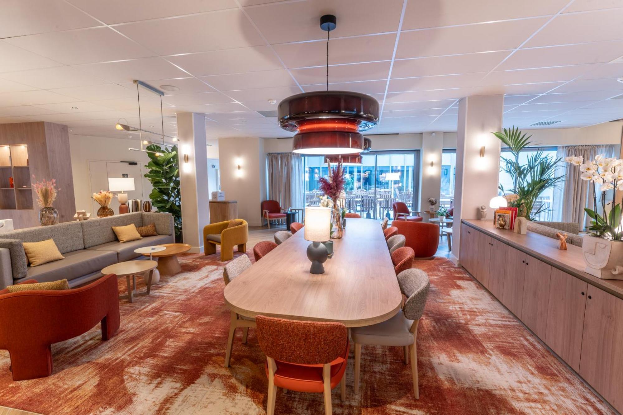 Novotel Angers Lac De Maine Kültér fotó