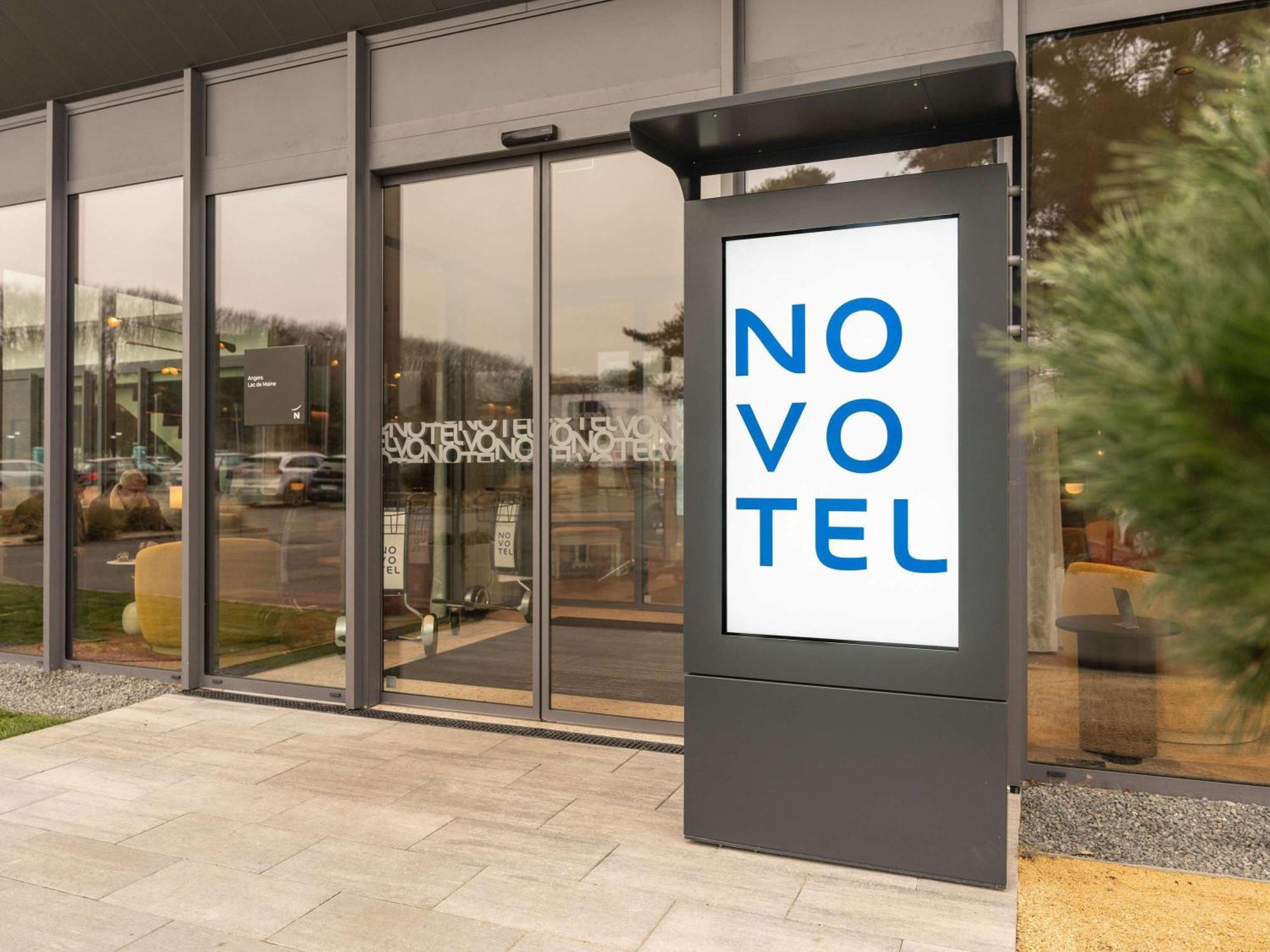 Novotel Angers Lac De Maine Kültér fotó